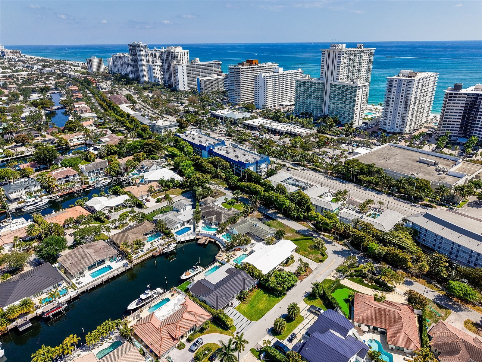 3341 NE 38th St, Fort Lauderdale FL 33308