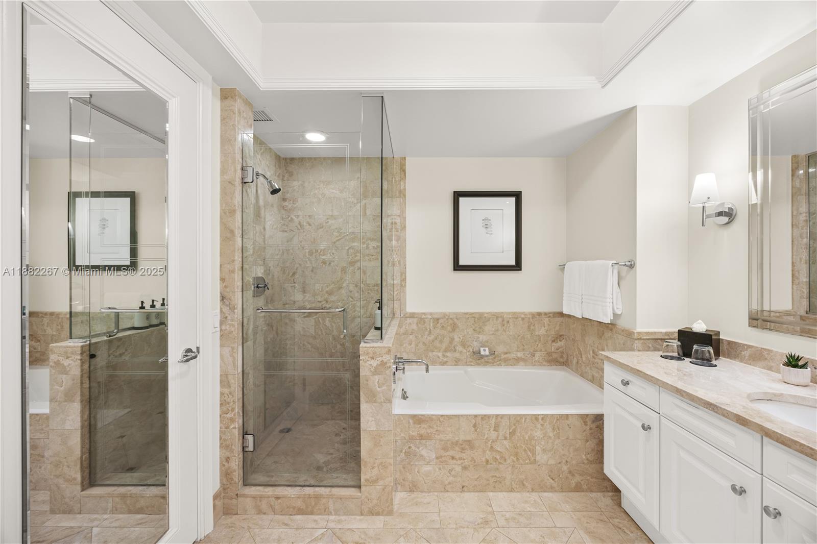 1435 Brickell Ave #3203, Miami FL 33131