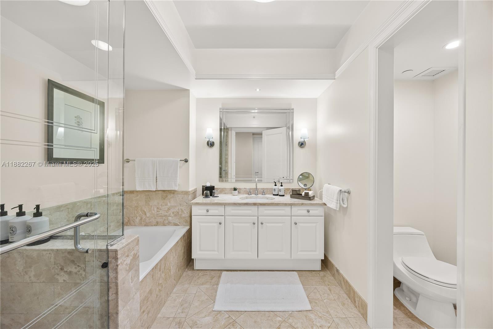 1435 Brickell Ave #3203, Miami FL 33131