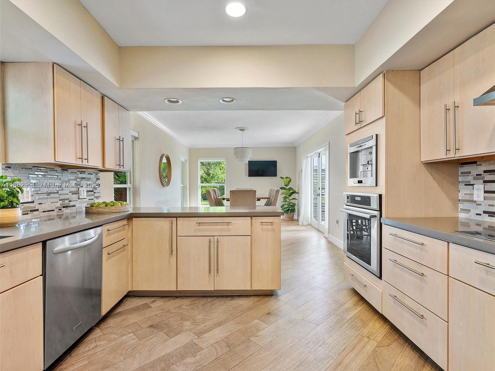 11407 N Bayshore Dr, North Miami FL 33181
