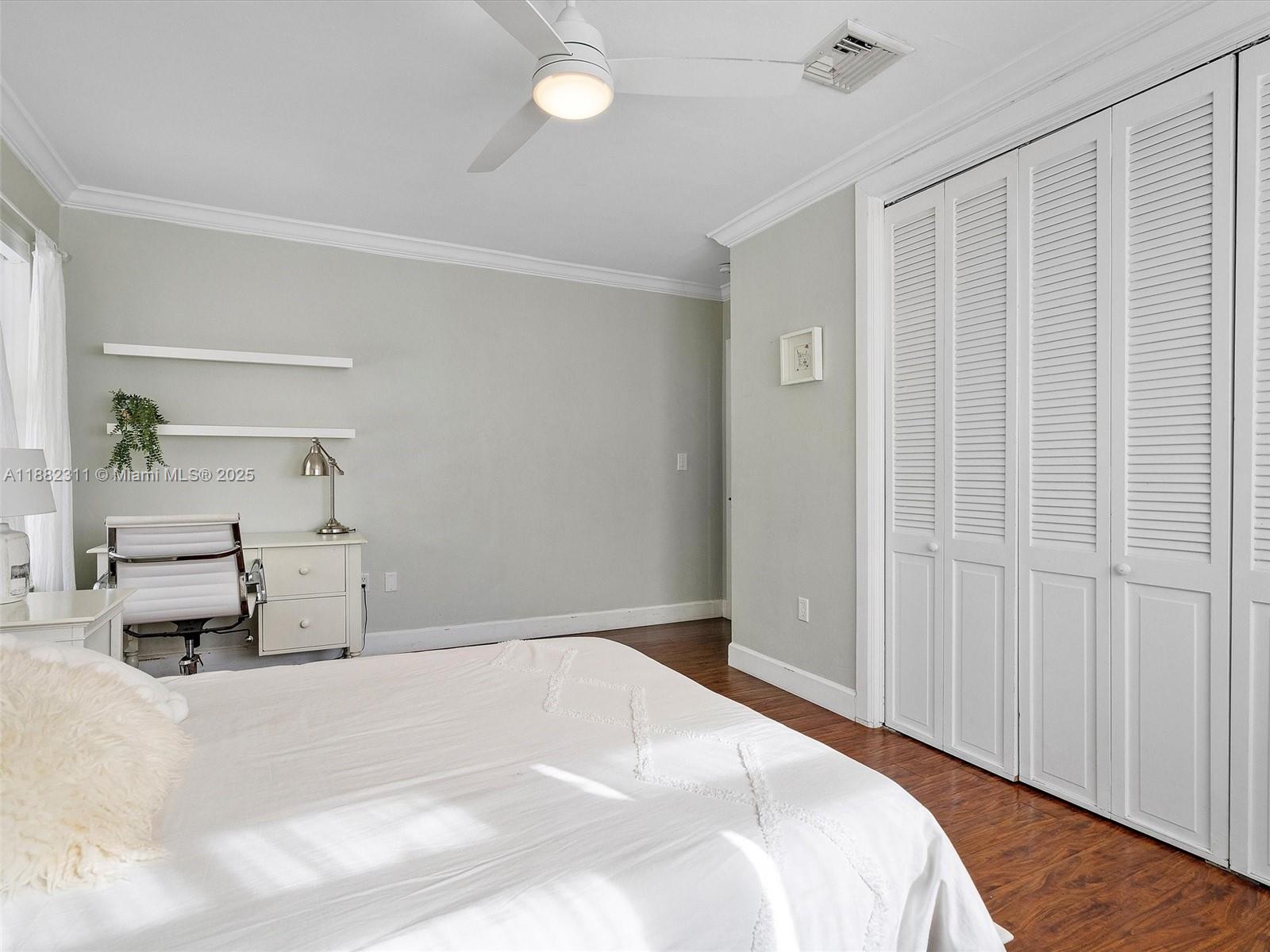 11407 N Bayshore Dr, North Miami FL 33181