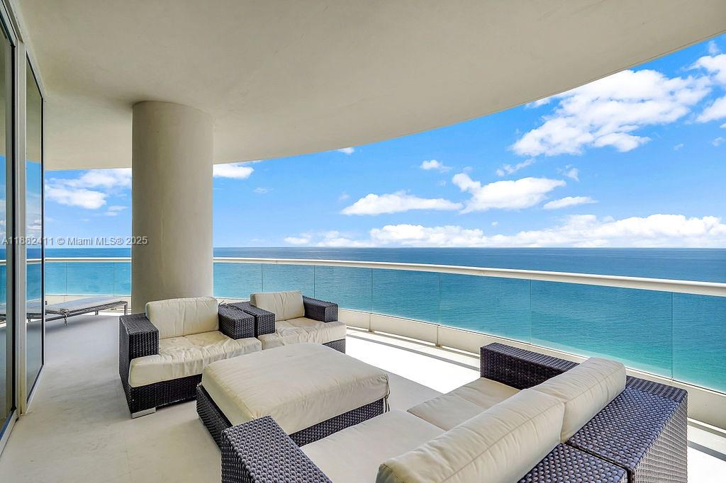 16047 Collins Ave #2904, Sunny Isles Beach FL 33160