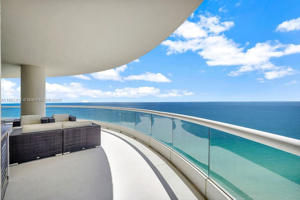 16047 Collins Ave #2904, Sunny Isles Beach FL 33160