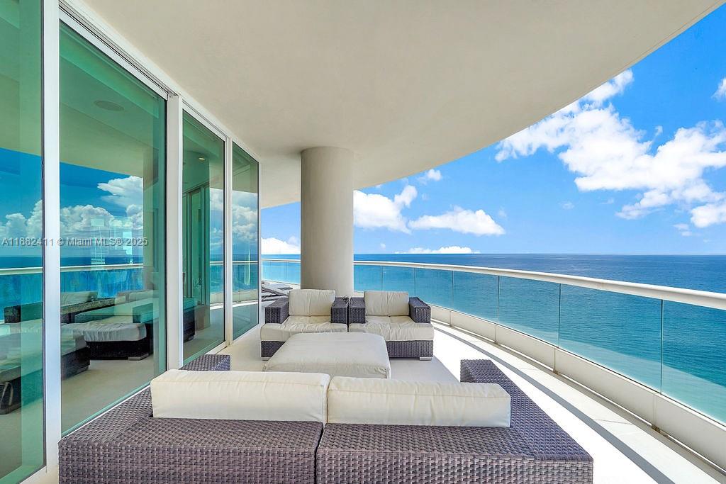 16047 Collins Ave #2904, Sunny Isles Beach FL 33160