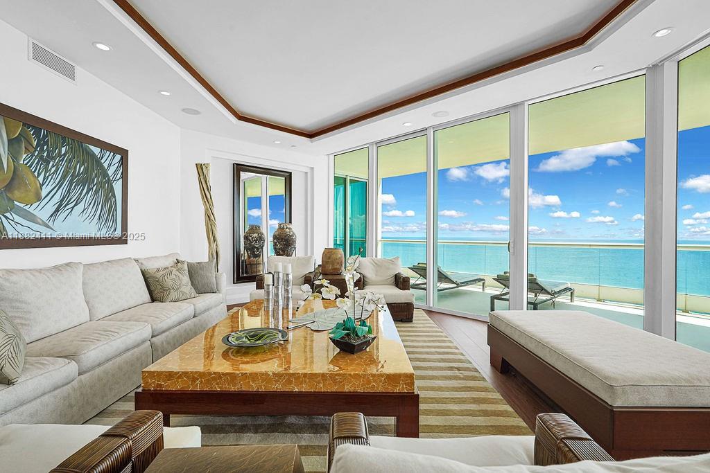 16047 Collins Ave #2904, Sunny Isles Beach FL 33160