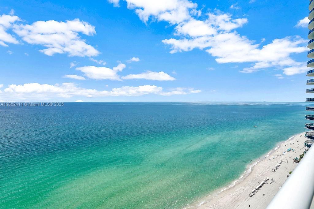 16047 Collins Ave #2904, Sunny Isles Beach FL 33160