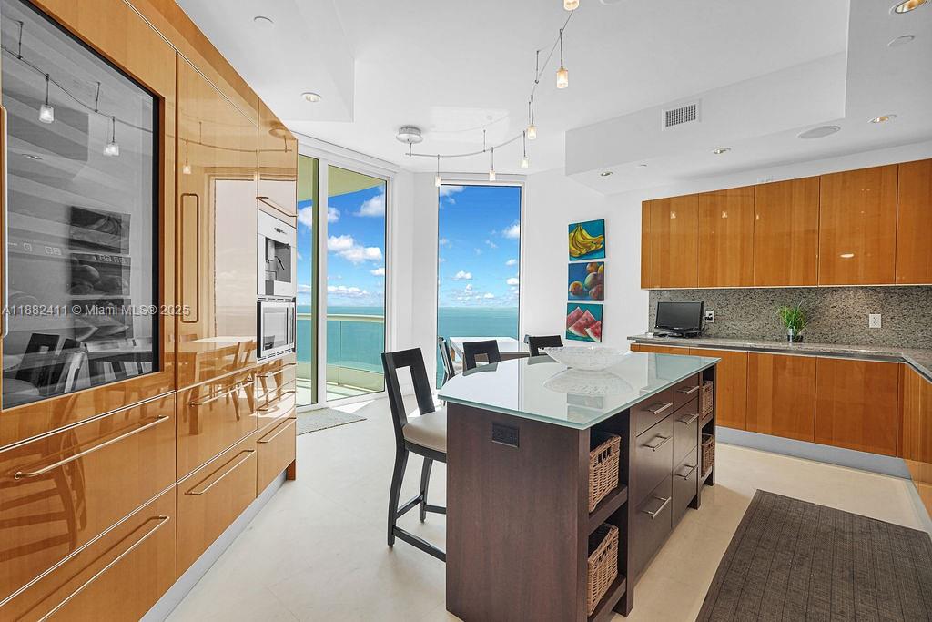 16047 Collins Ave #2904, Sunny Isles Beach FL 33160
