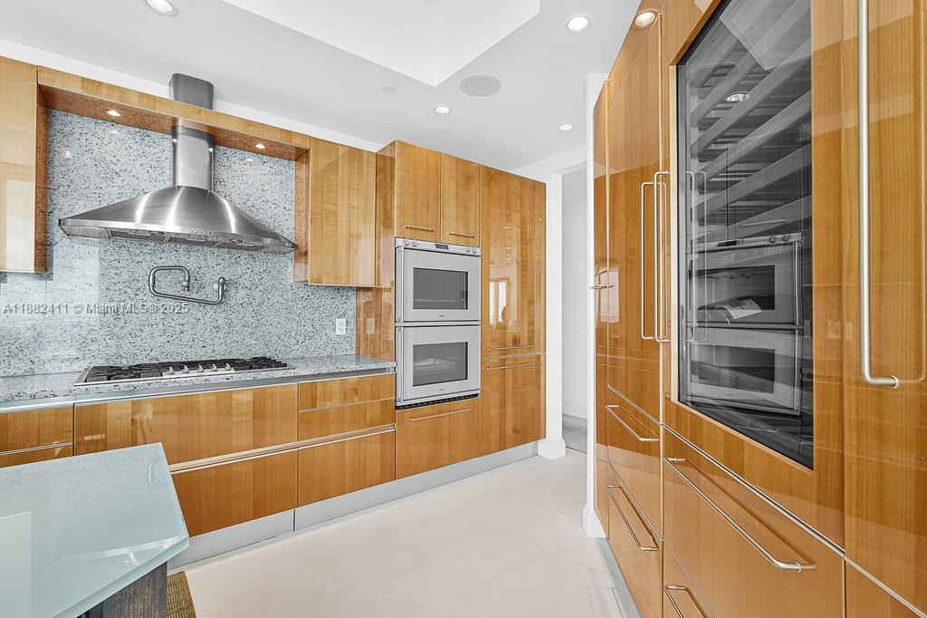 16047 Collins Ave #2904, Sunny Isles Beach FL 33160