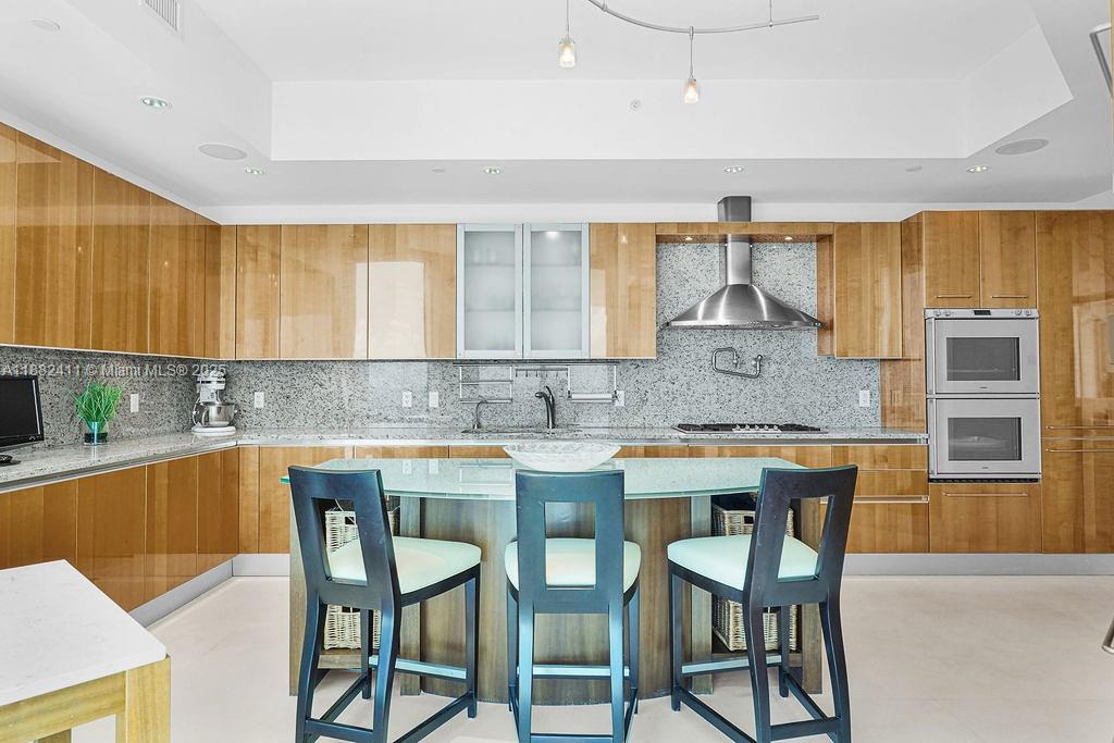 16047 Collins Ave #2904, Sunny Isles Beach FL 33160