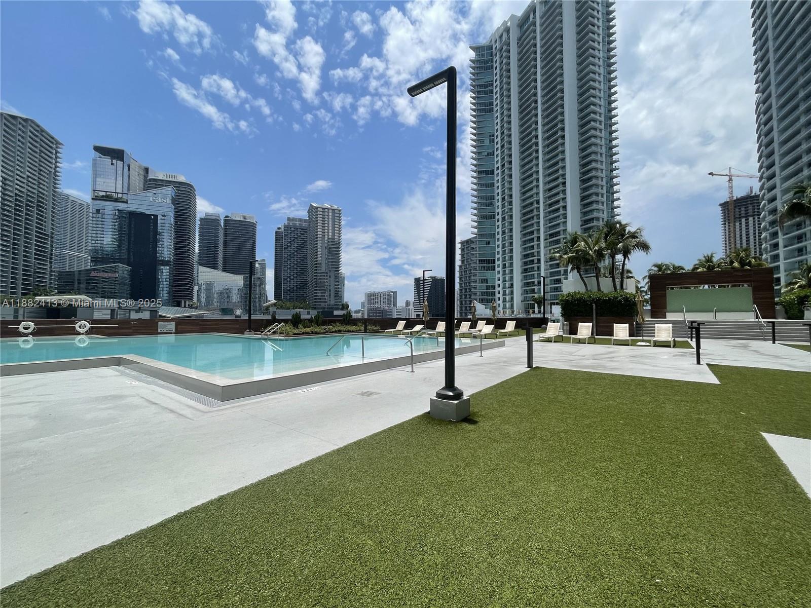 Miami FL 33130 - A11882413