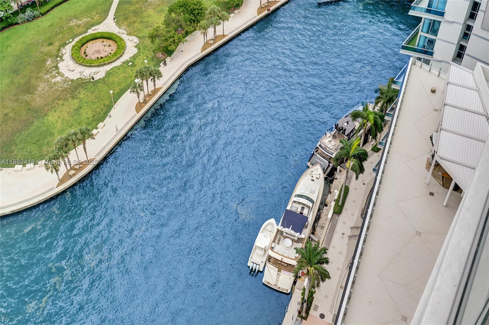 300 Biscayne Blvd Way #2305W, Miami FL 33131