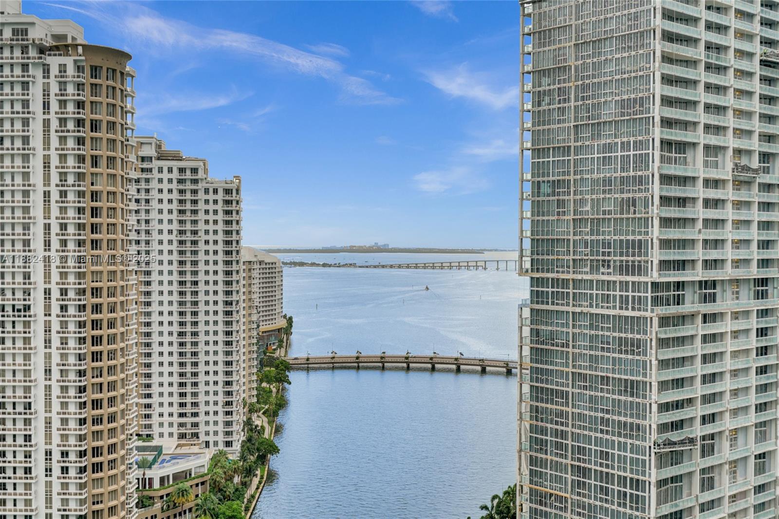 300 Biscayne Blvd Way #2305W, Miami FL 33131