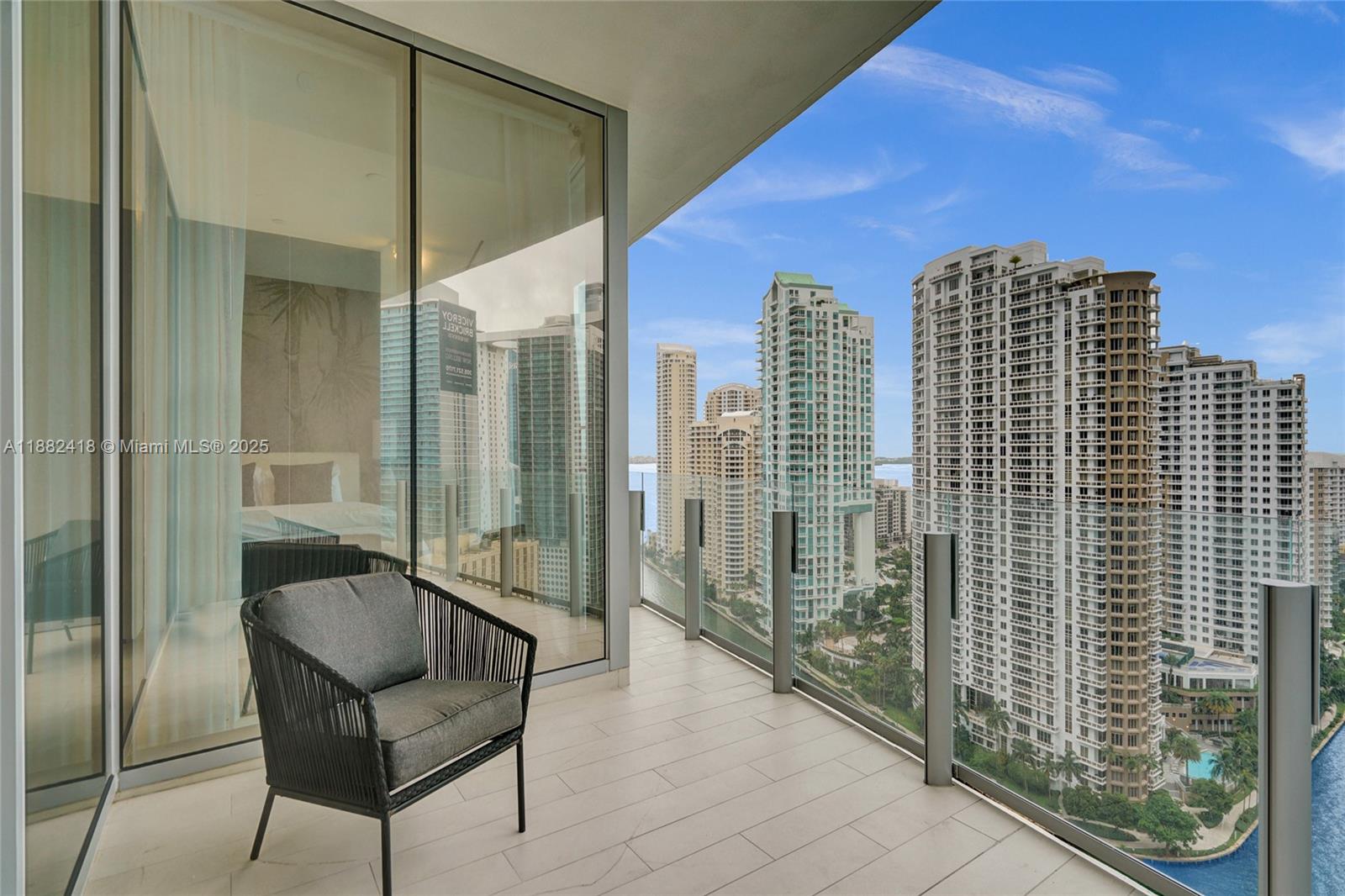 300 Biscayne Blvd Way #2305W, Miami FL 33131