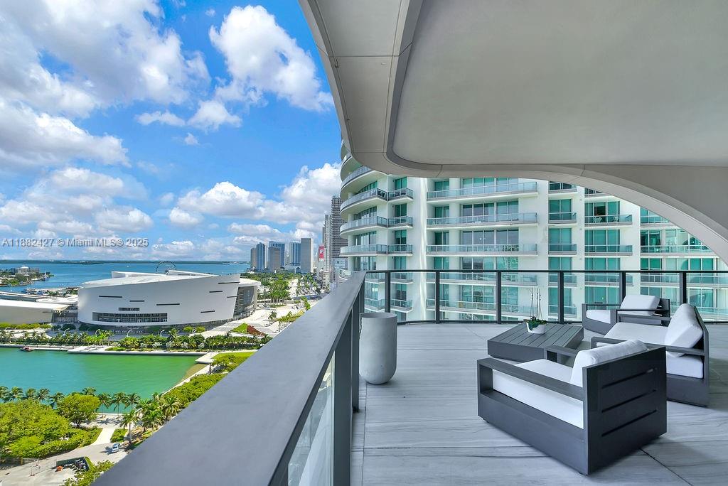 1000 Biscayne Blvd #1901, Miami FL 33132