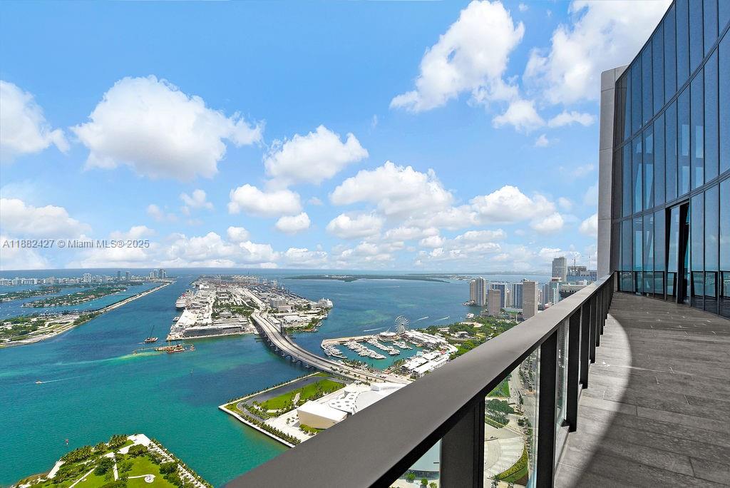 1000 Biscayne Blvd #1901, Miami FL 33132