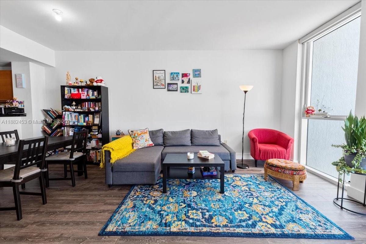 244 Biscayne Blvd #3506, Miami FL 33132