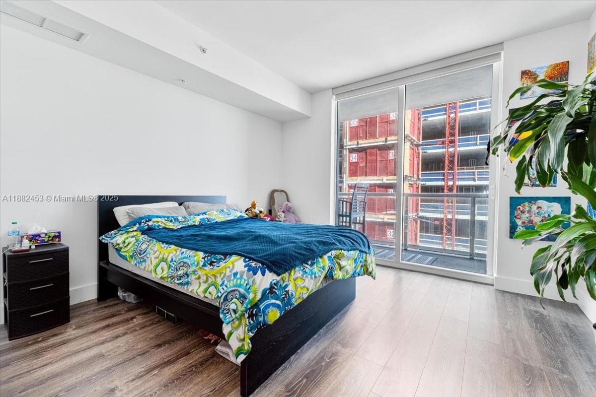 244 Biscayne Blvd #3506, Miami FL 33132
