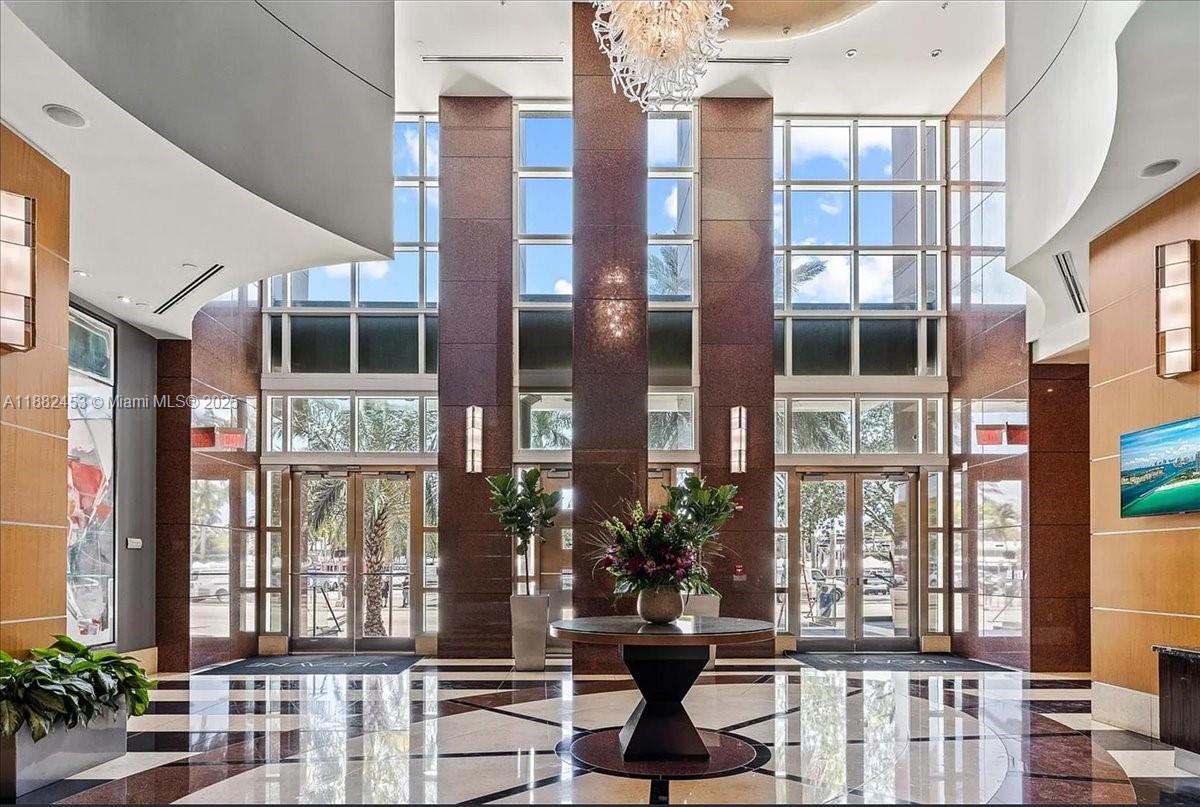 244 Biscayne Blvd #3506, Miami FL 33132