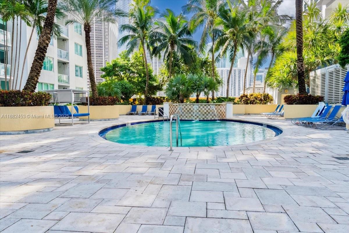244 Biscayne Blvd #3506, Miami FL 33132