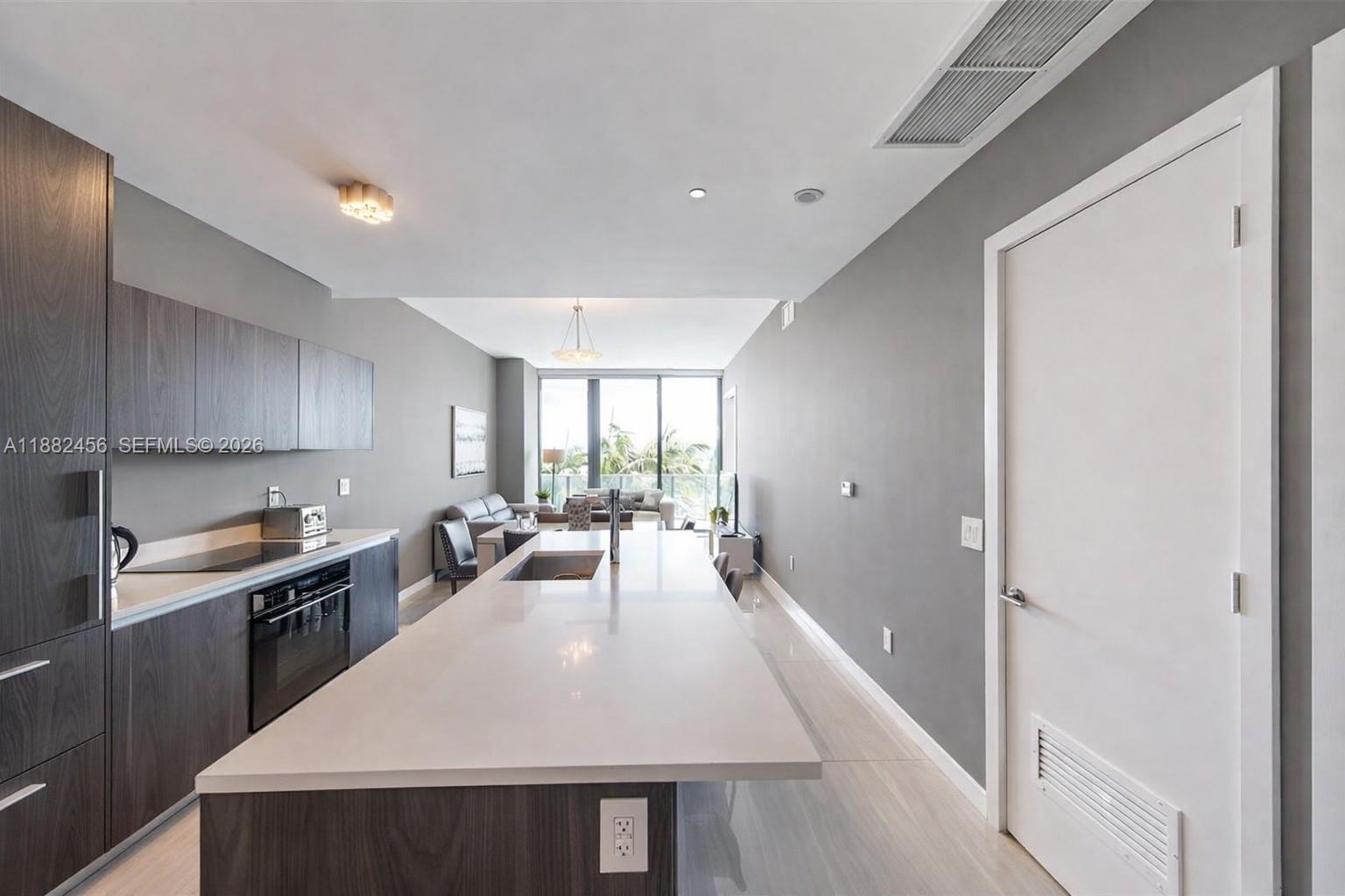 480 NE 31st St #702, Miami FL 33137