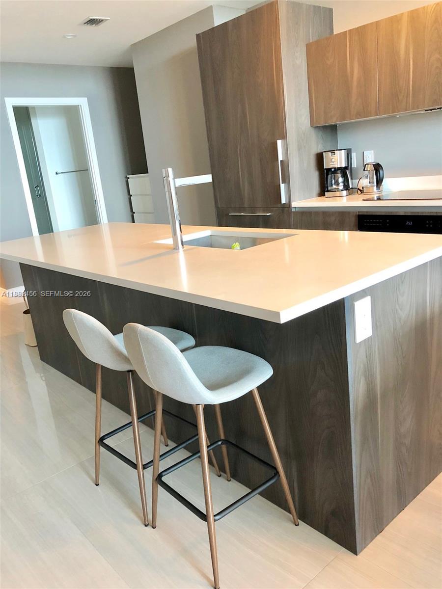 480 NE 31st St #702, Miami FL 33137