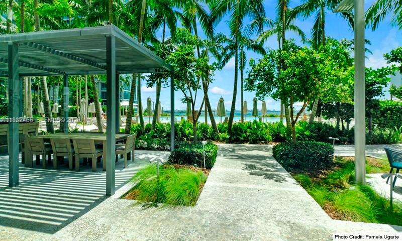 480 NE 31st St #702, Miami FL 33137
