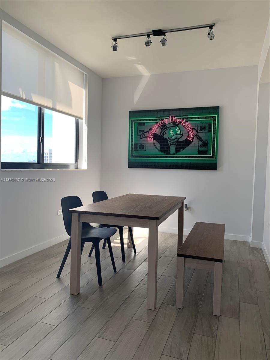 999 SW 1st Ave #1703, Miami FL 33130