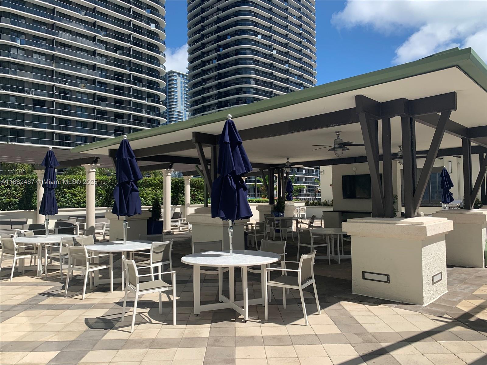 999 SW 1st Ave #1703, Miami FL 33130
