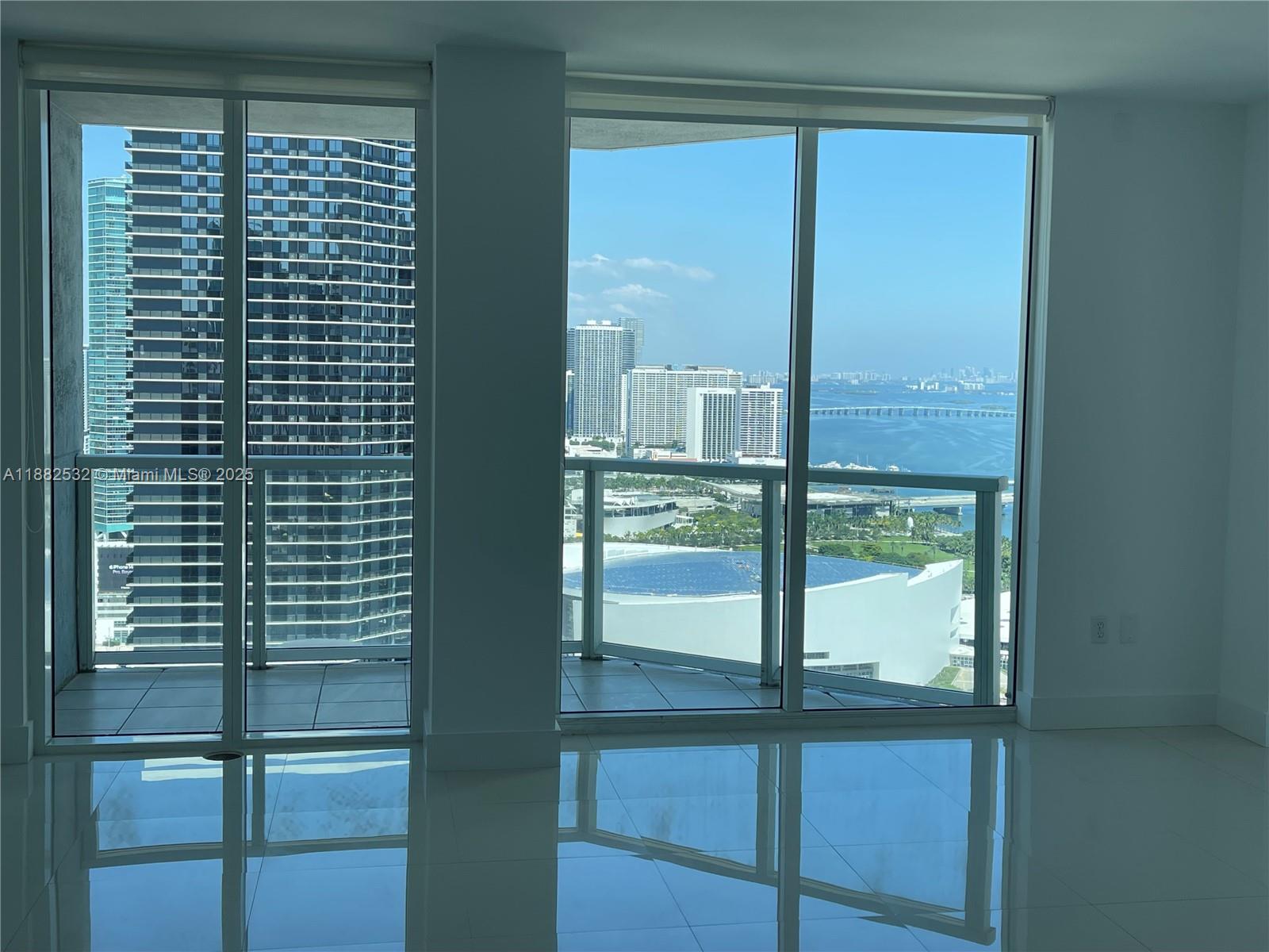 253 NE 2 STREET #3703, Miami FL 33132