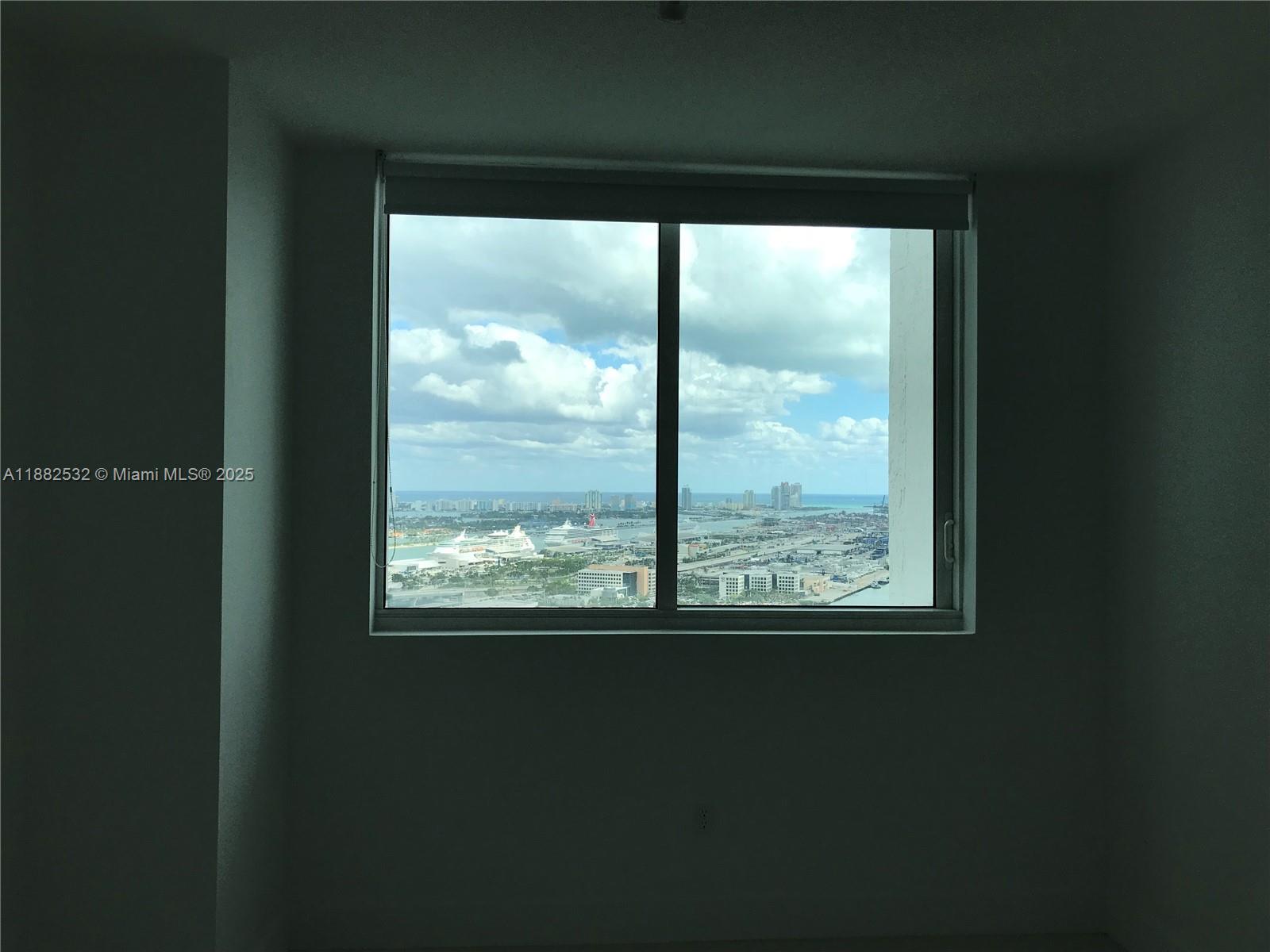 253 NE 2 STREET #3703, Miami FL 33132