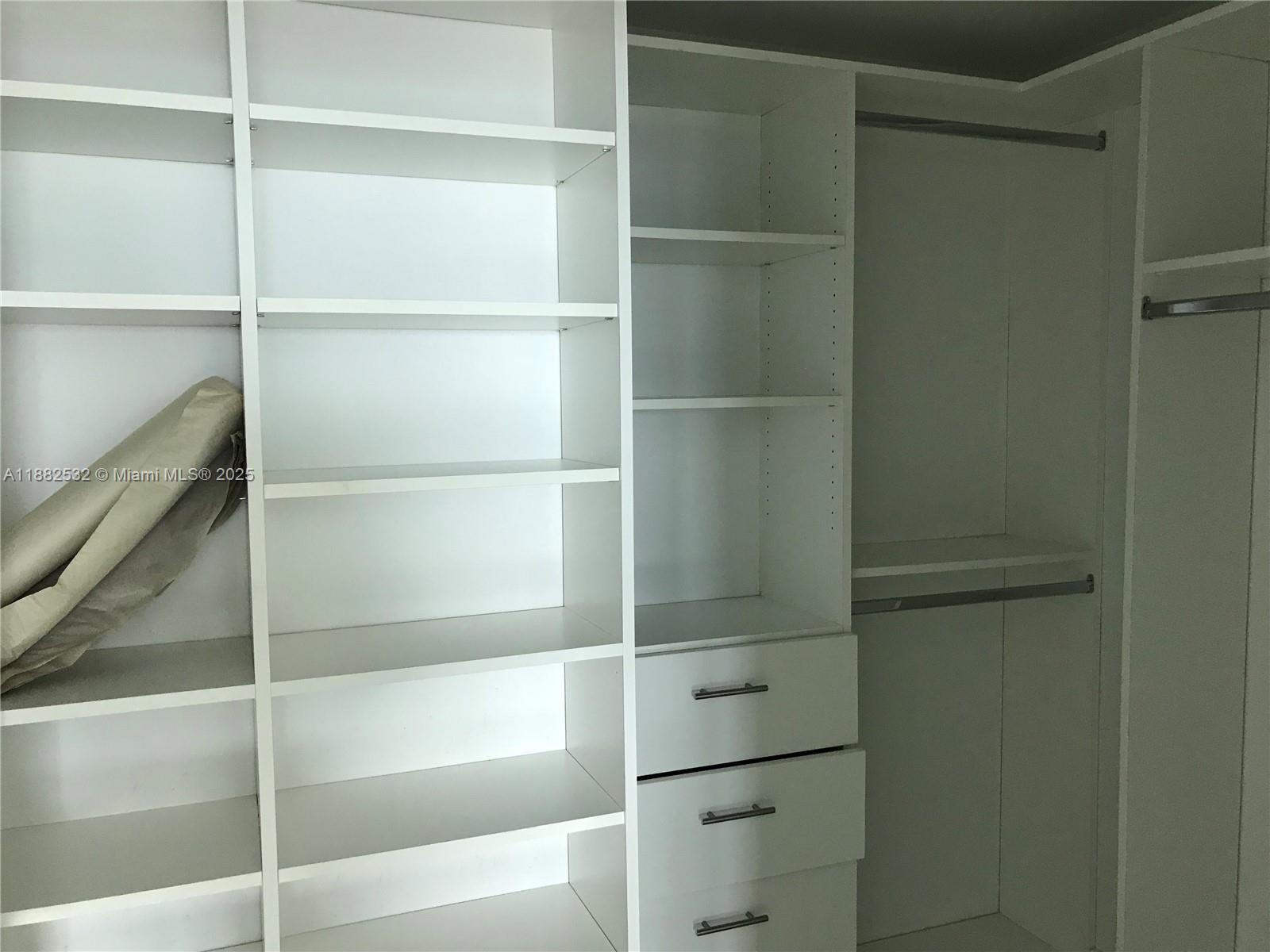 253 NE 2 STREET #3703, Miami FL 33132