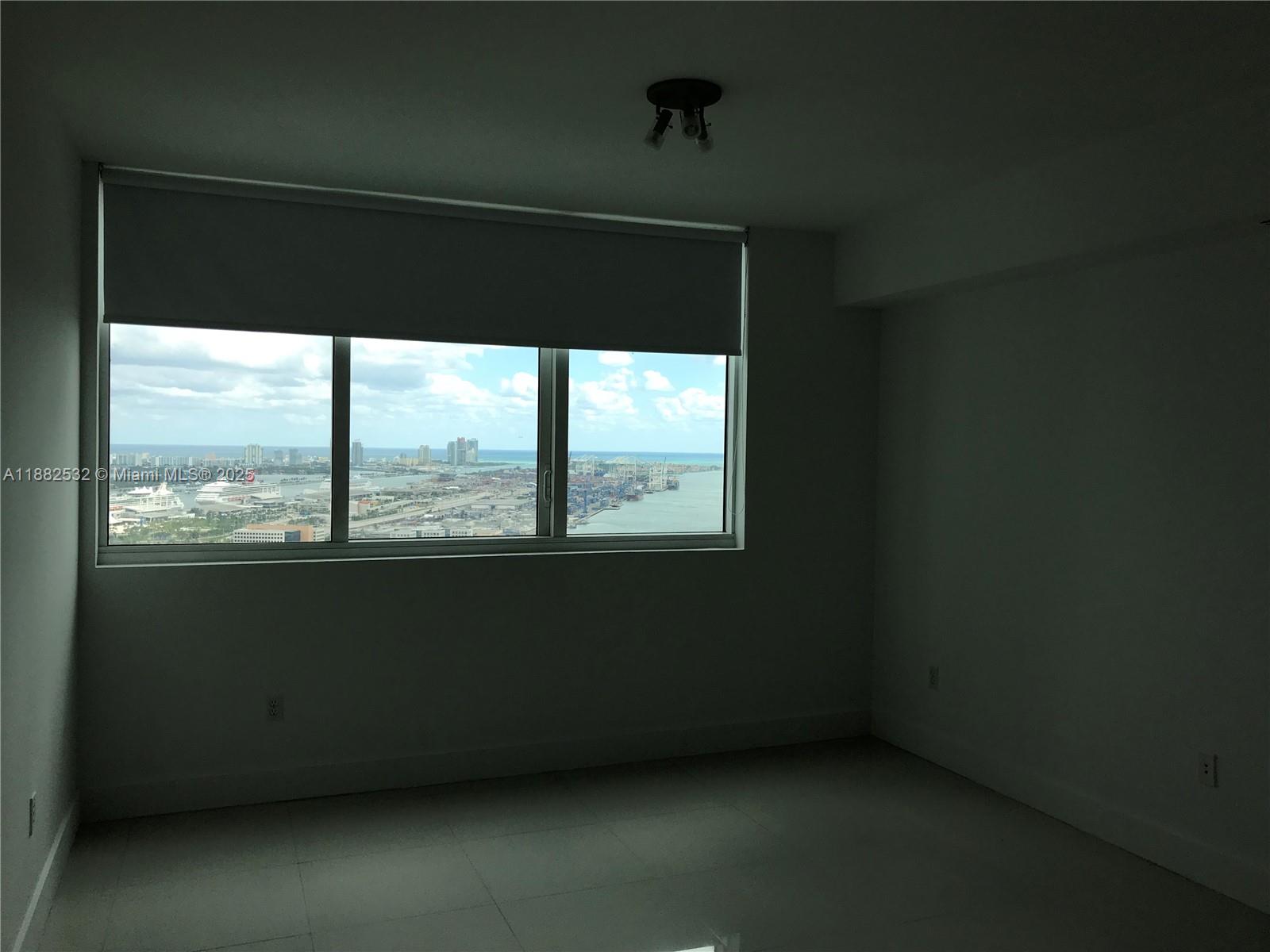 253 NE 2 STREET #3703, Miami FL 33132