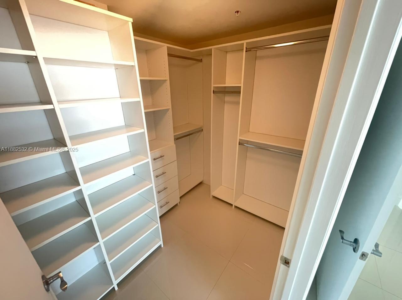 253 NE 2 STREET #3703, Miami FL 33132