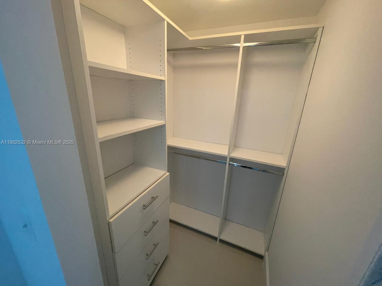 253 NE 2 STREET #3703, Miami FL 33132