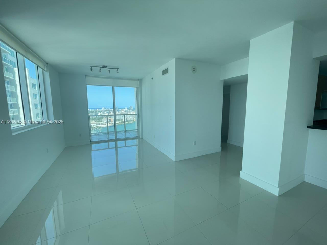 253 NE 2 STREET #3703, Miami FL 33132