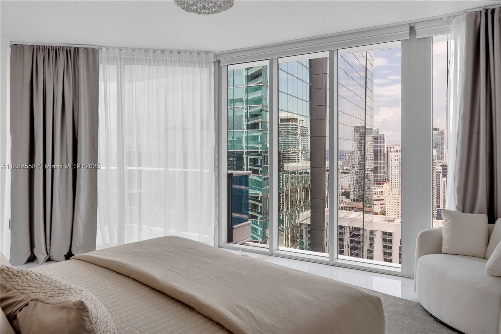 200 Biscayne Boulevard Way #4201, Miami FL 33131