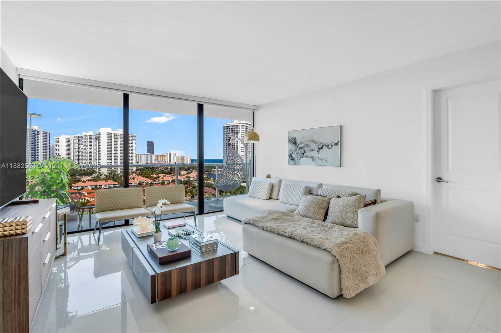 3701 N Country Club Dr #1609, Aventura FL 33180
