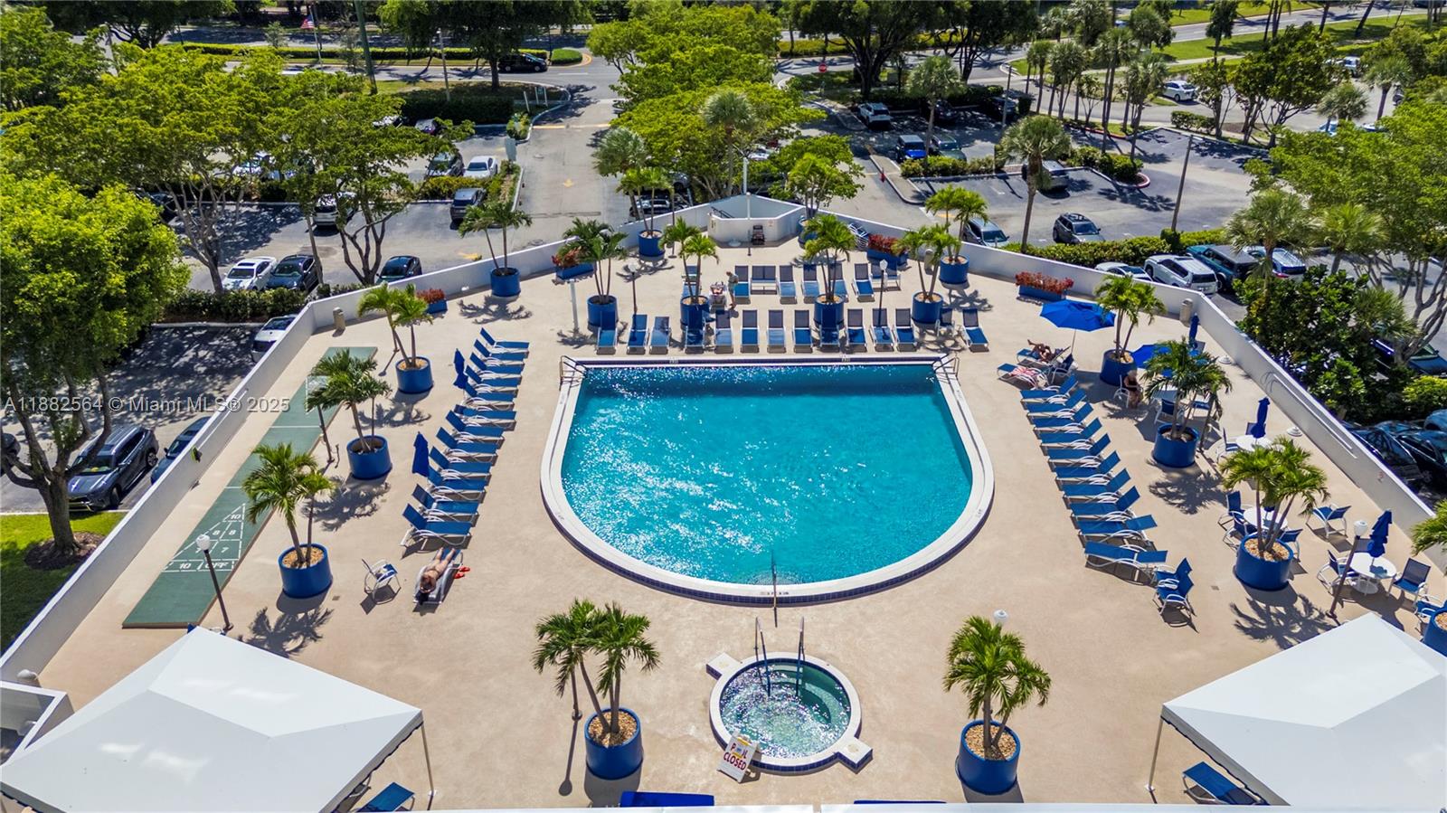 3701 N Country Club Dr #1609, Aventura FL 33180