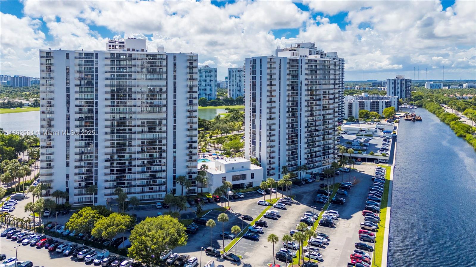 3701 N Country Club Dr #1609, Aventura FL 33180