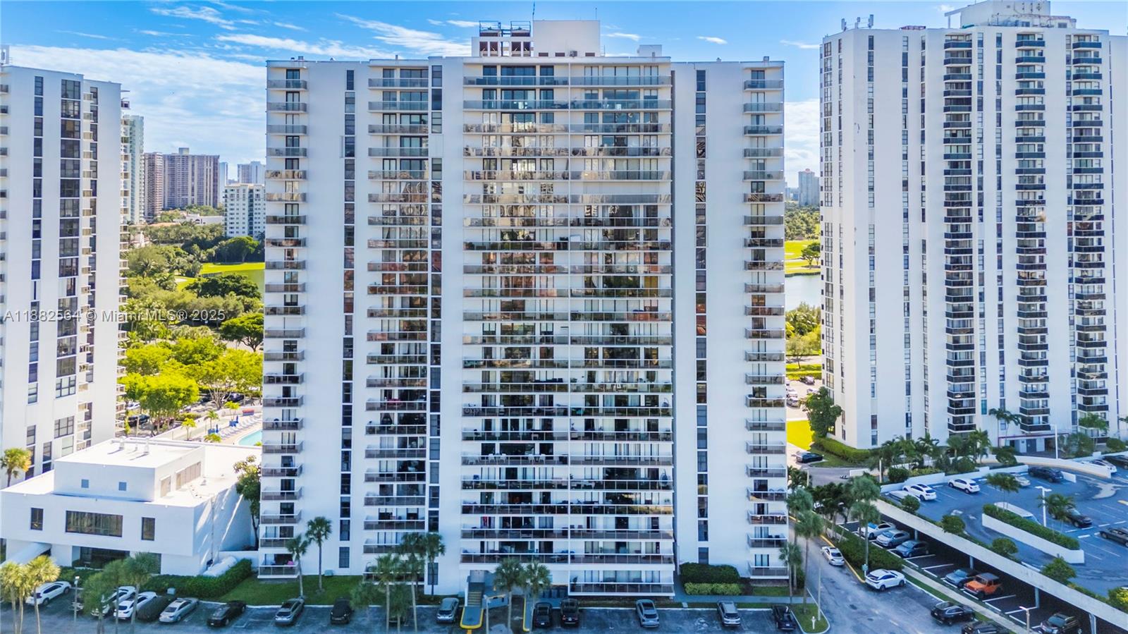 3701 N Country Club Dr #1609, Aventura FL 33180