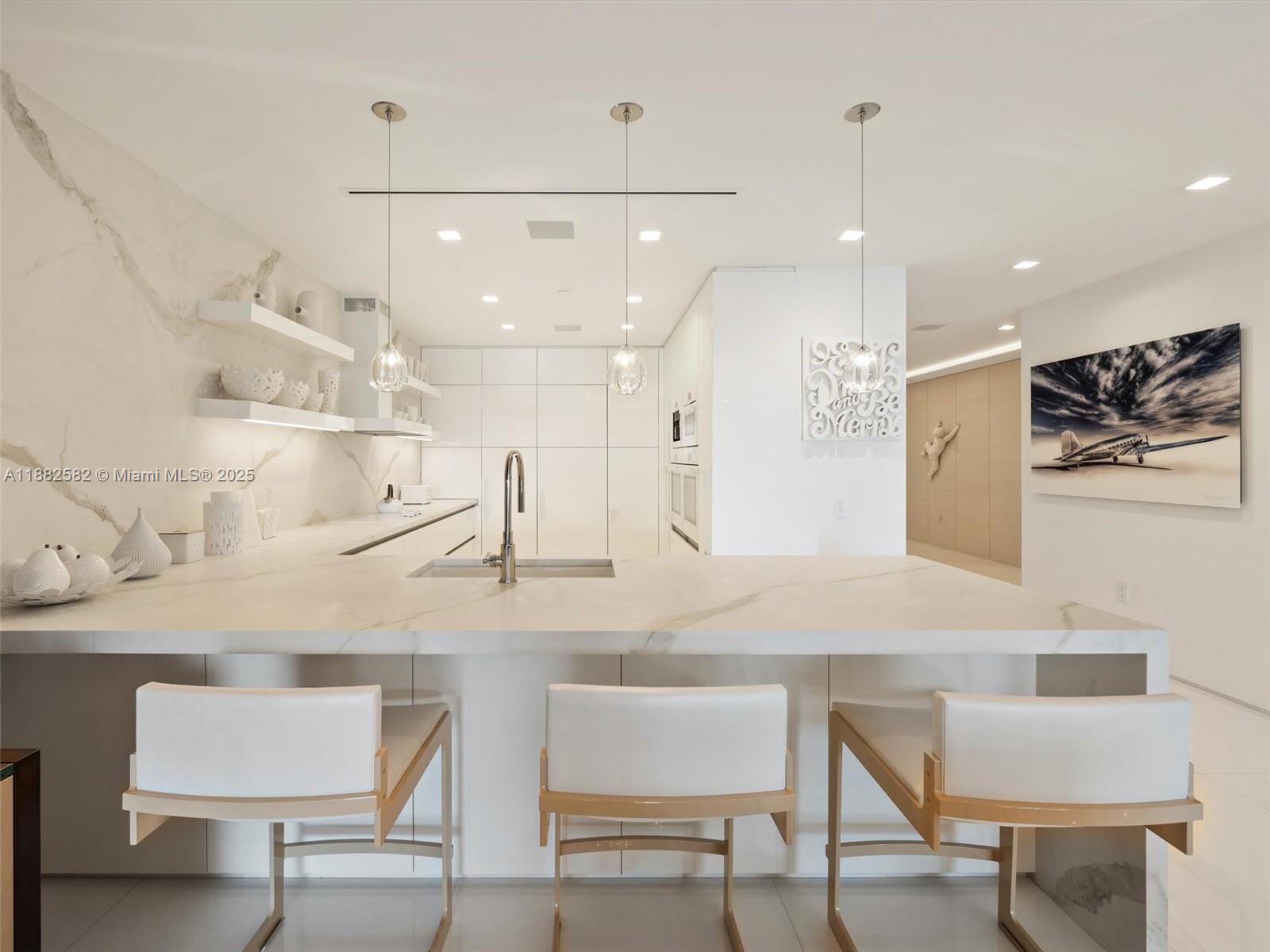 5053 Fisher Island Dr #5053, Miami Beach FL 33109
