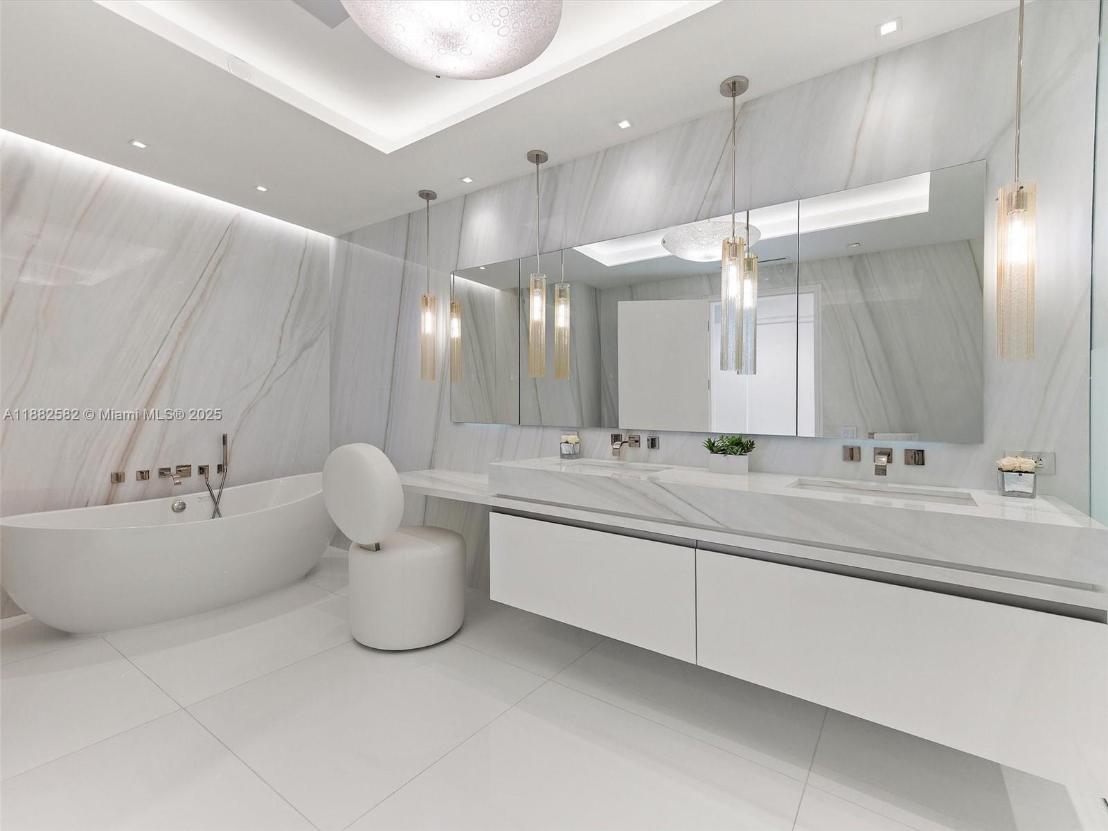 5053 Fisher Island Dr #5053, Miami Beach FL 33109