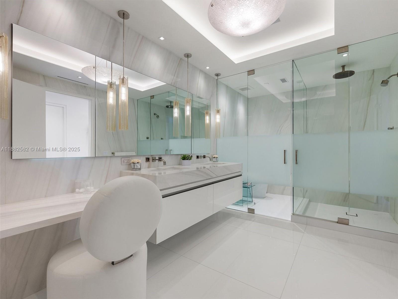 5053 Fisher Island Dr #5053, Miami Beach FL 33109