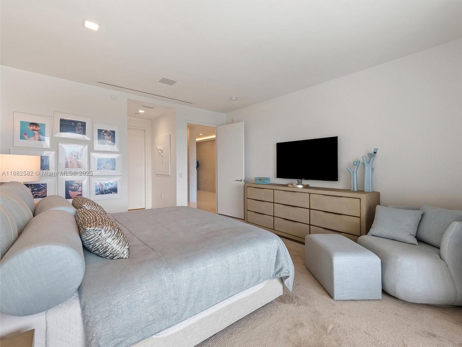 5053 Fisher Island Dr #5053, Miami Beach FL 33109