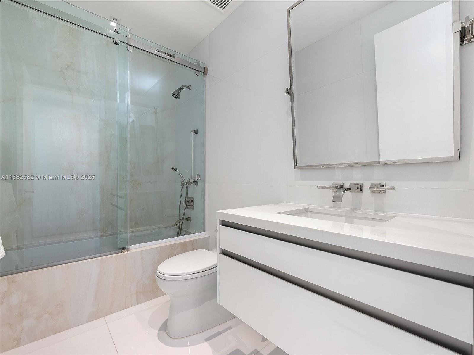 5053 Fisher Island Dr #5053, Miami Beach FL 33109