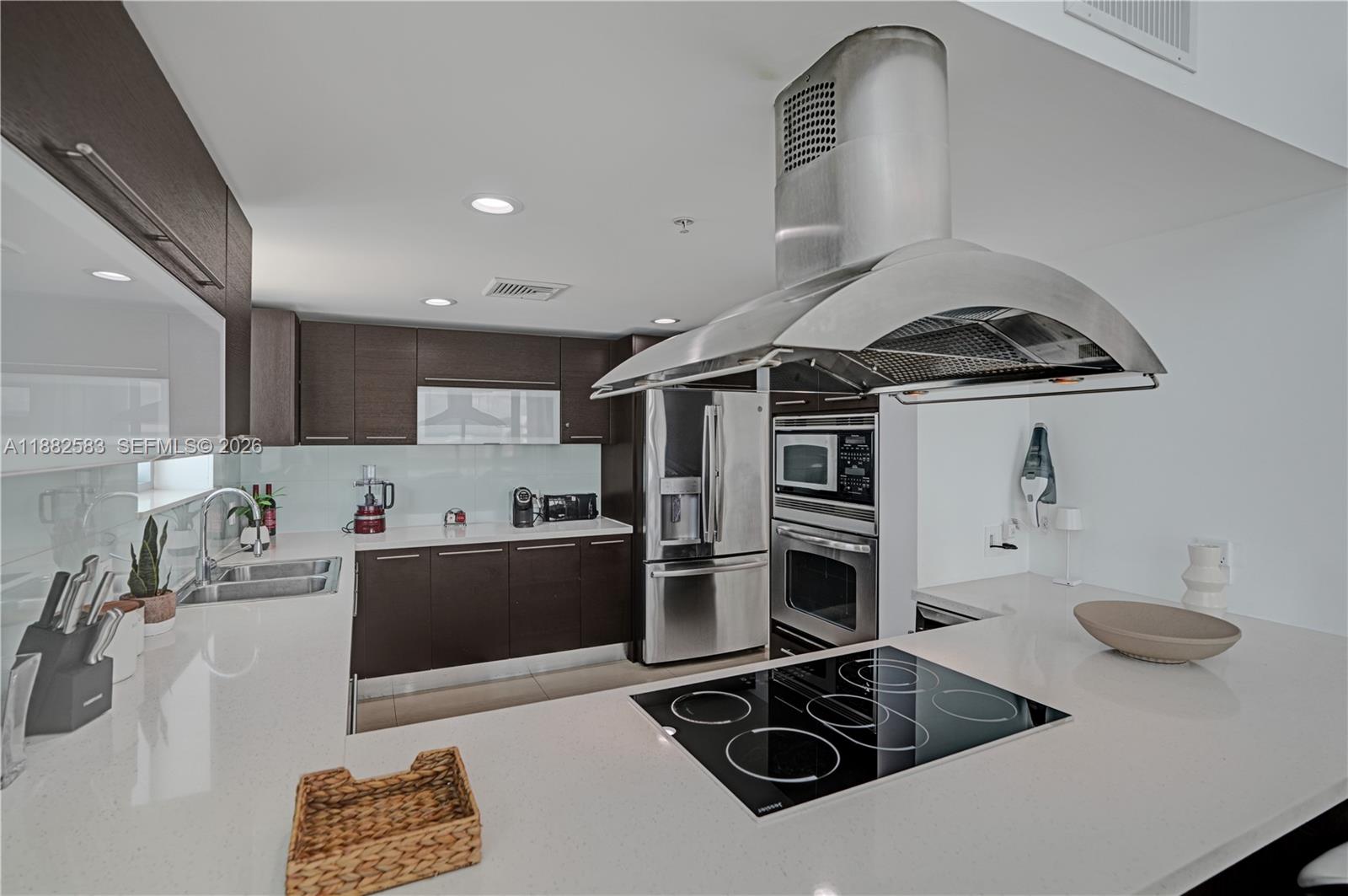 7930 East Dr #1808, North Bay Village FL 33141