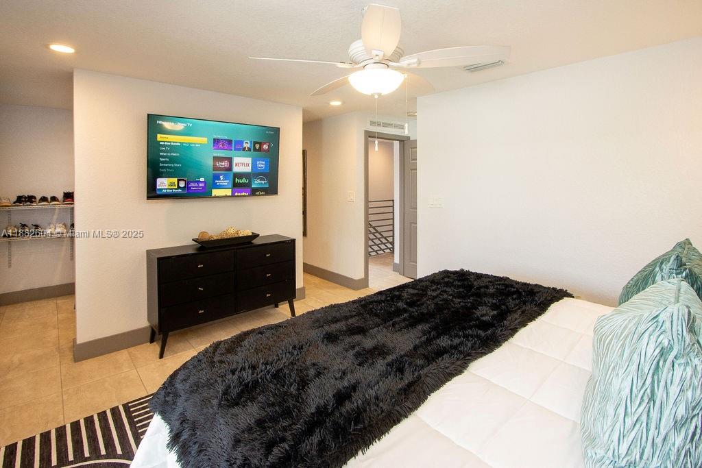 2061 Washington Ave #4, Opa Locka FL 33054