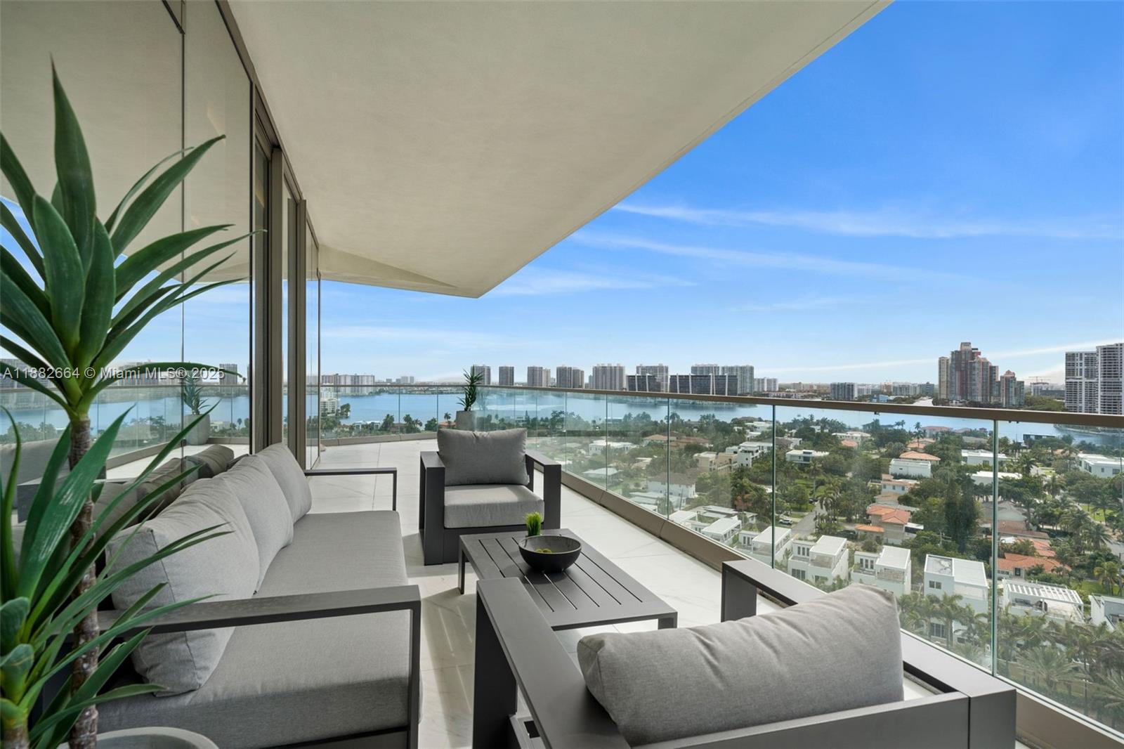 18975 Collins Ave #1205, Sunny Isles Beach FL 33160