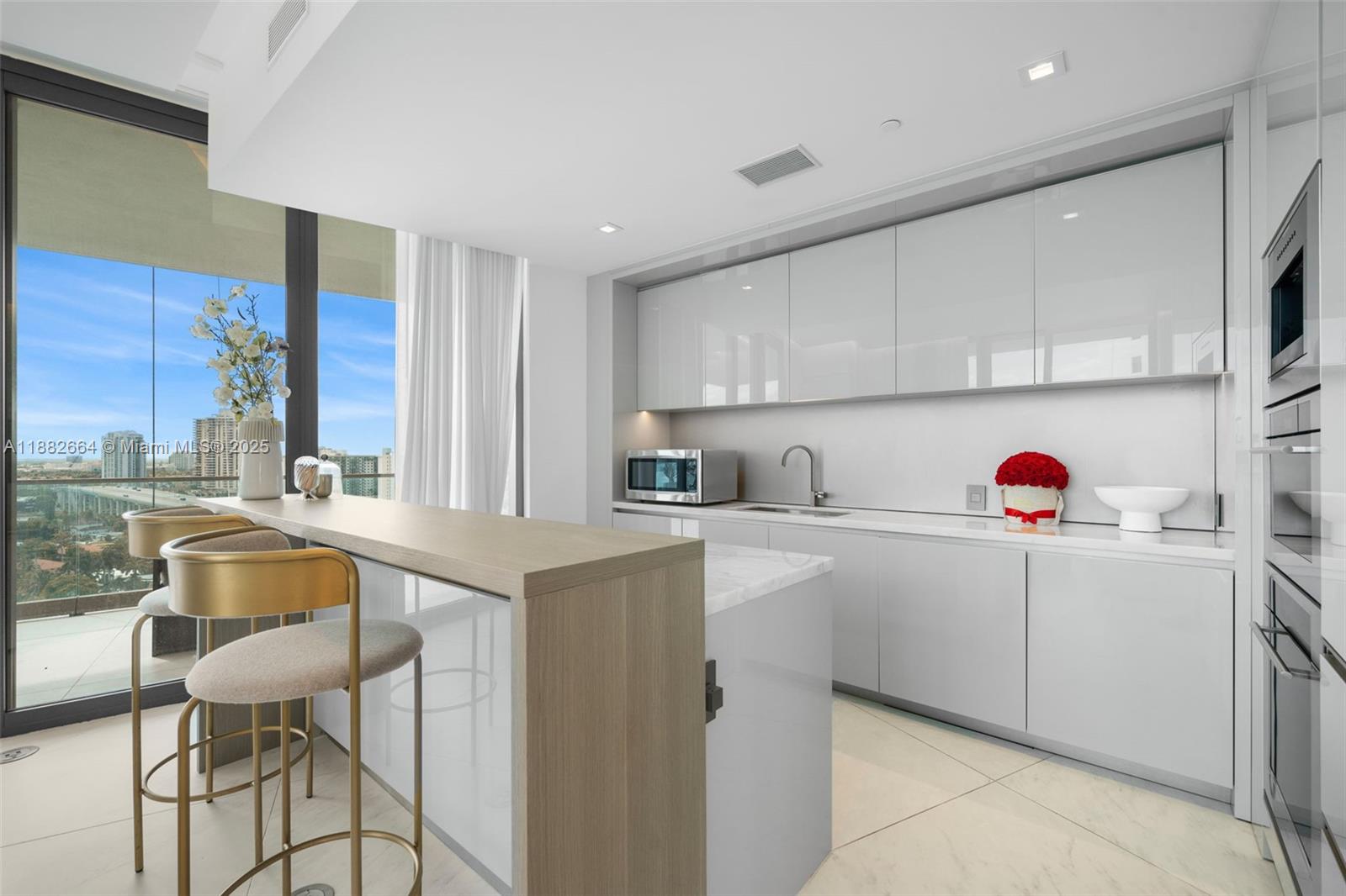 18975 Collins Ave #1205, Sunny Isles Beach FL 33160