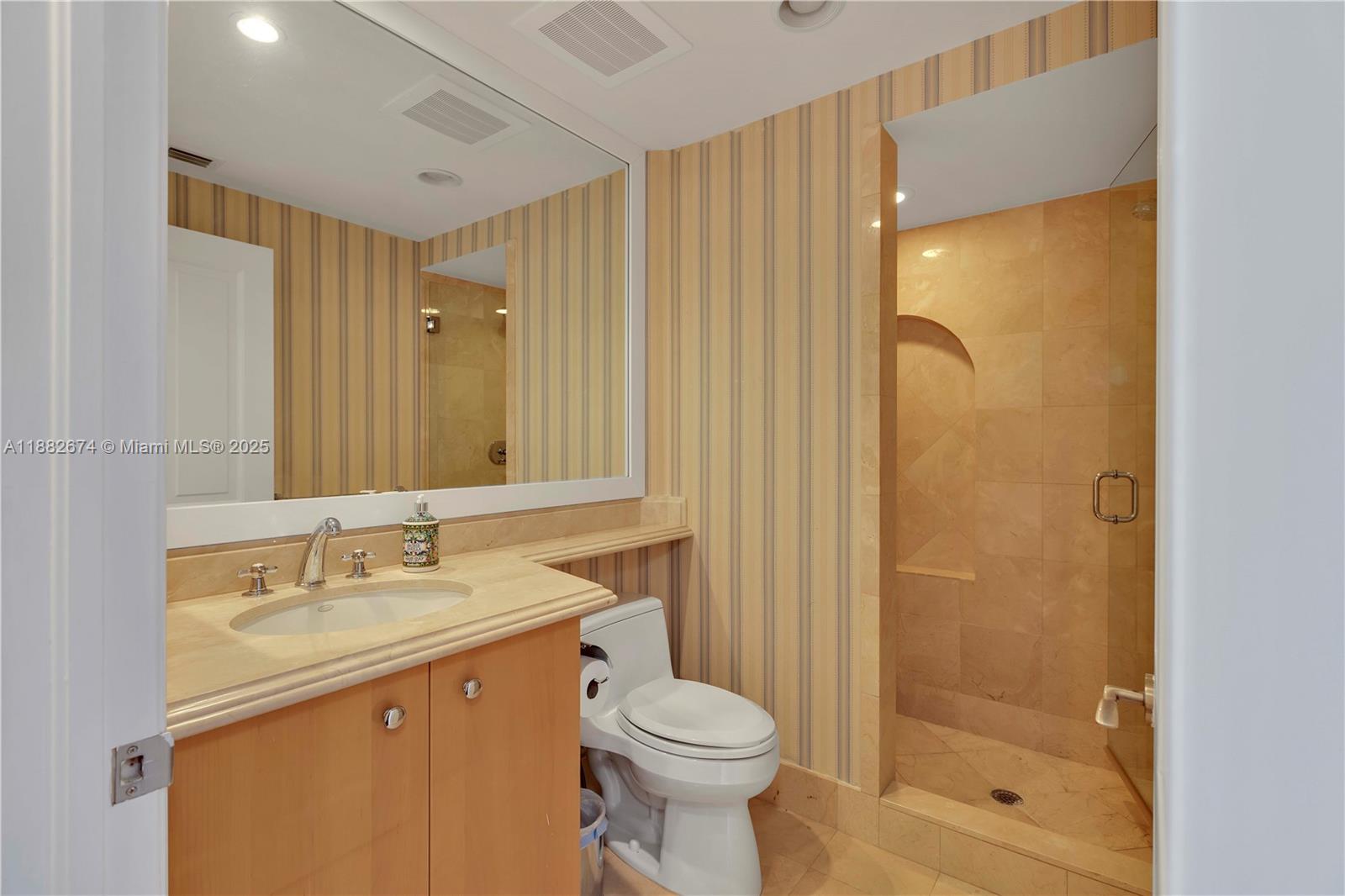 17875 Collins Ave #1201, Sunny Isles Beach FL 33160